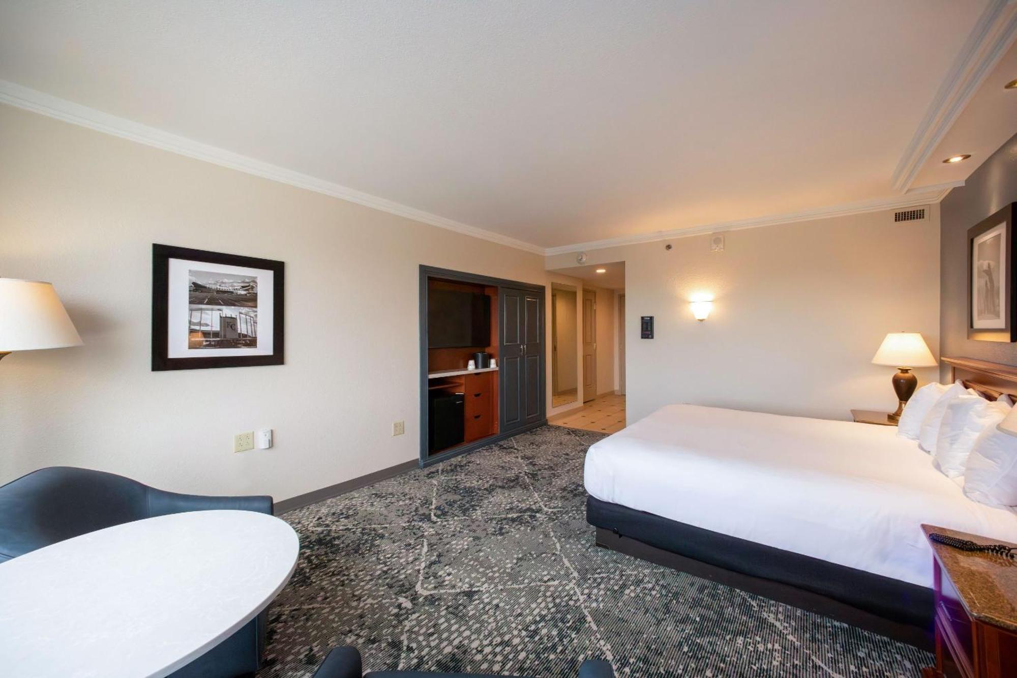 ฮาราห์ นอร์ท แคนซัสซิตี้ โฮเต็ล แอนด์ กาสิโน Hotel นอร์ทแคนซัสซิตี้ ภายนอก รูปภาพ